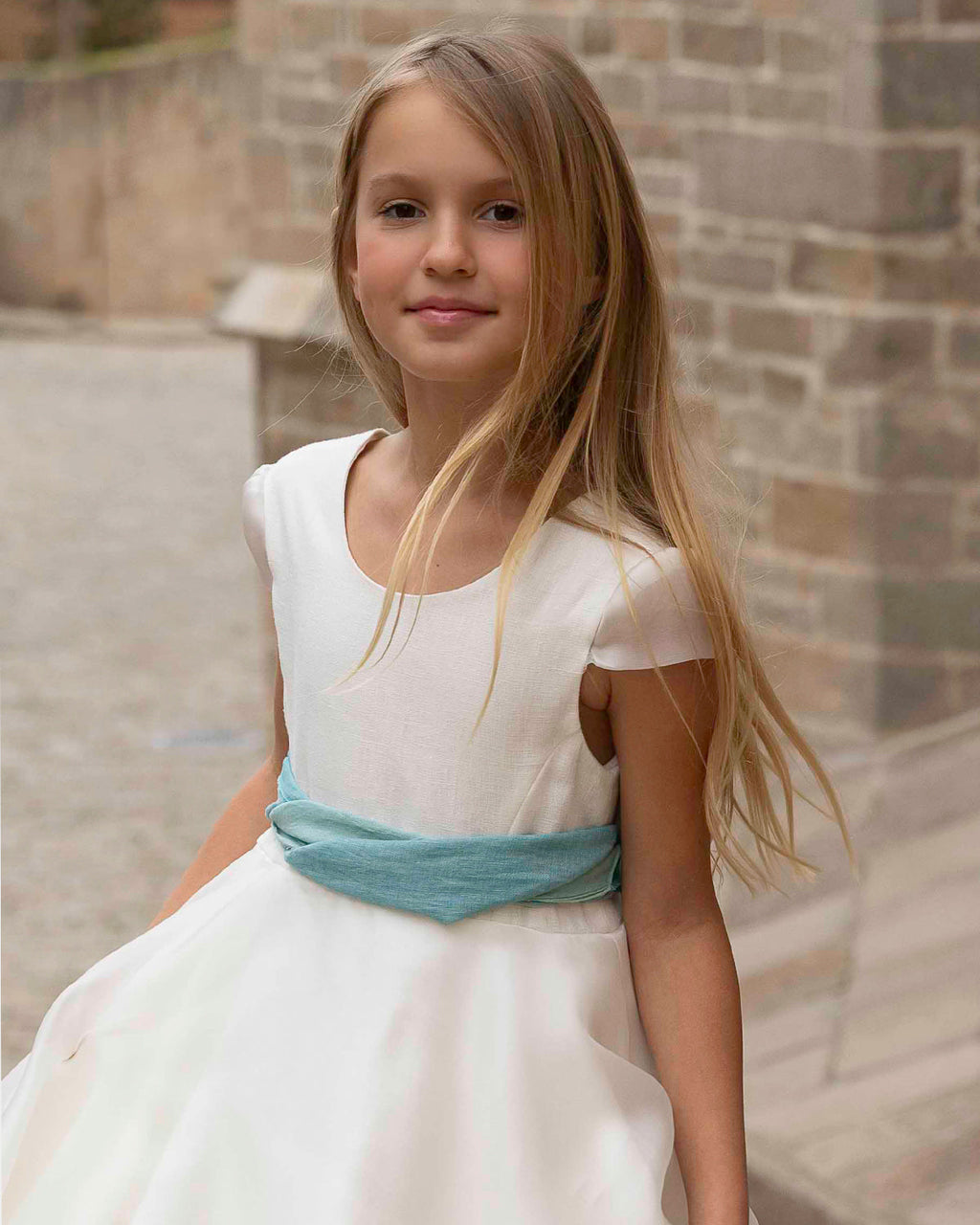 VESTIDO CAPA CON FAJIN AZUL