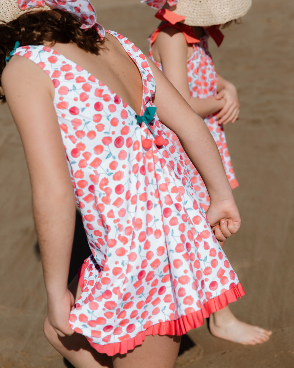 VESTIDO LYCRA CEREZAS