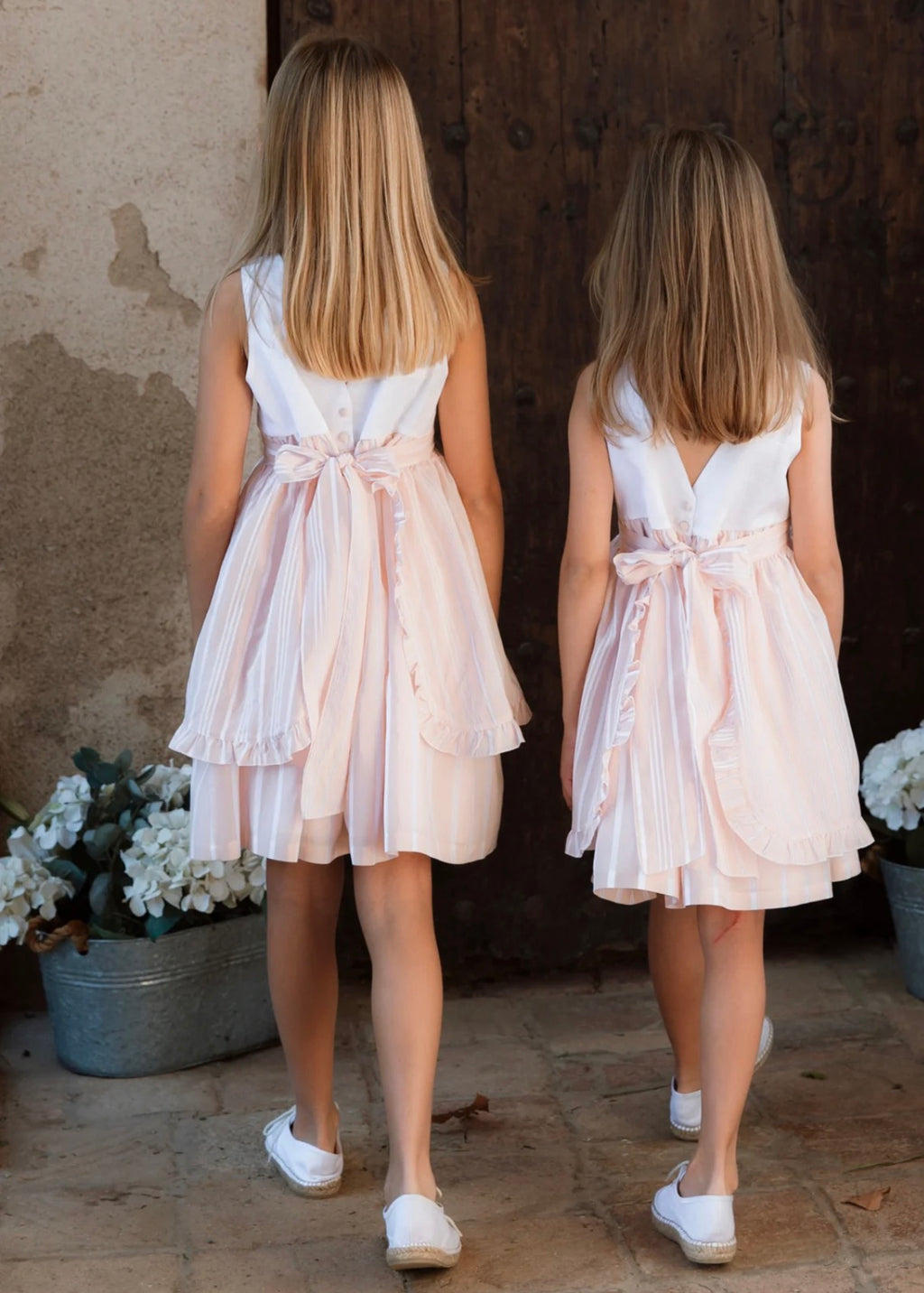VESTIDO TELA PÉTALO